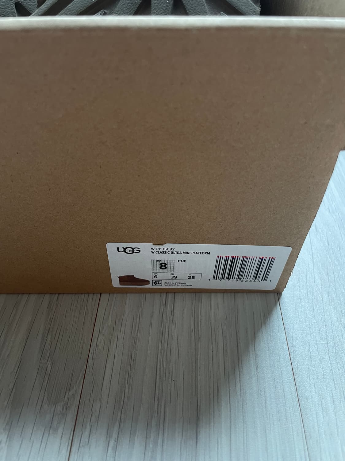 정품 ugg 어그 클래식 울트라 미니 플랫폼 250 상품이미지3