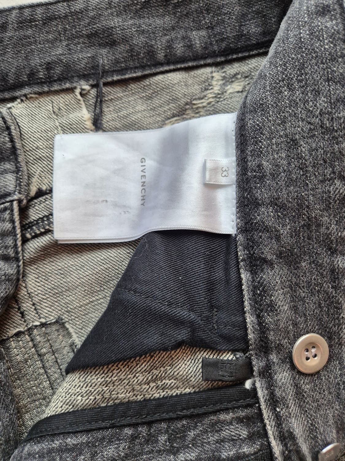 지방시 몰스킨 디스진 블랙 33사이즈 상품이미지3