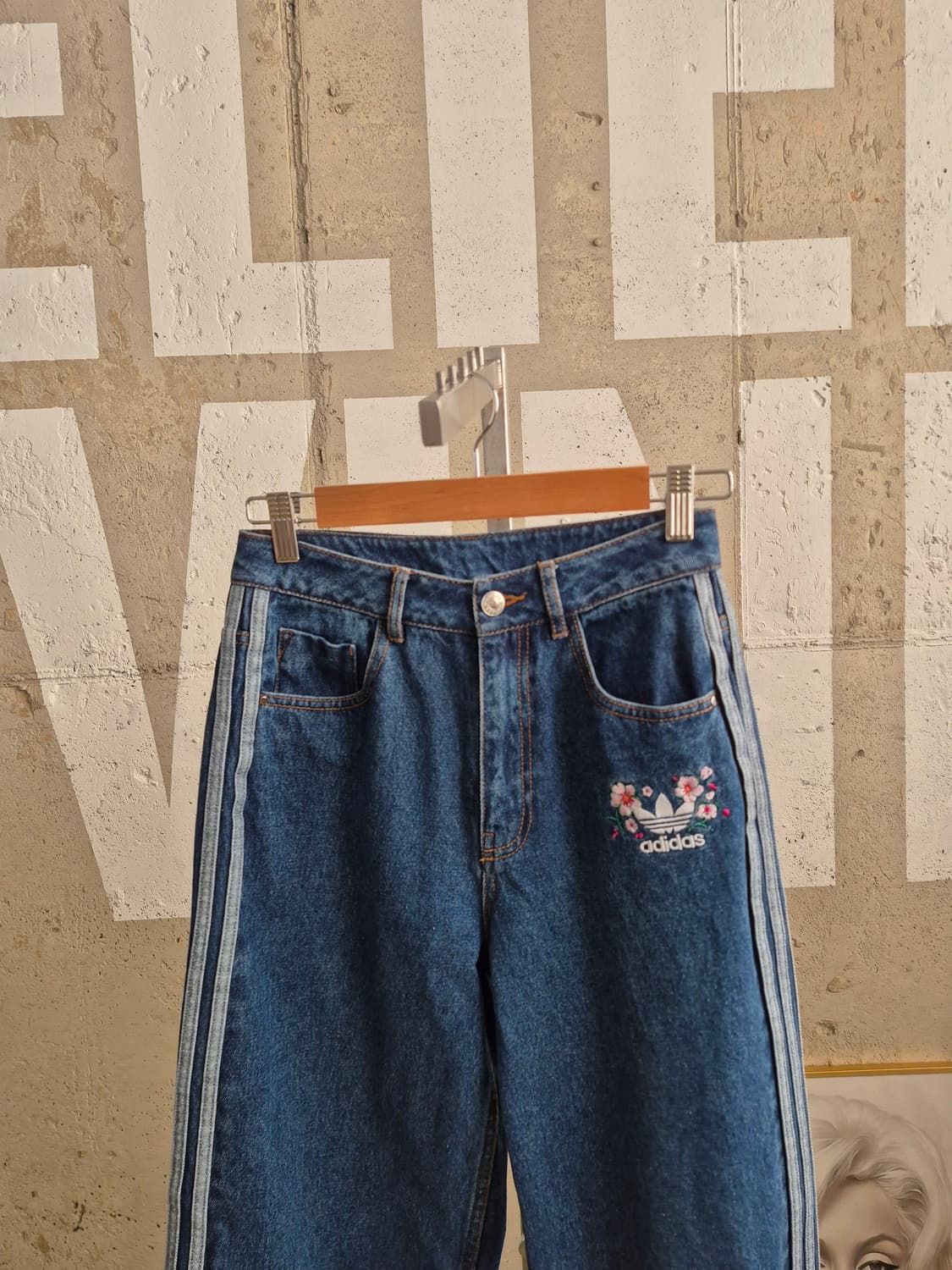 아디다스 플라워 데님 와이드 팬츠 상품이미지3