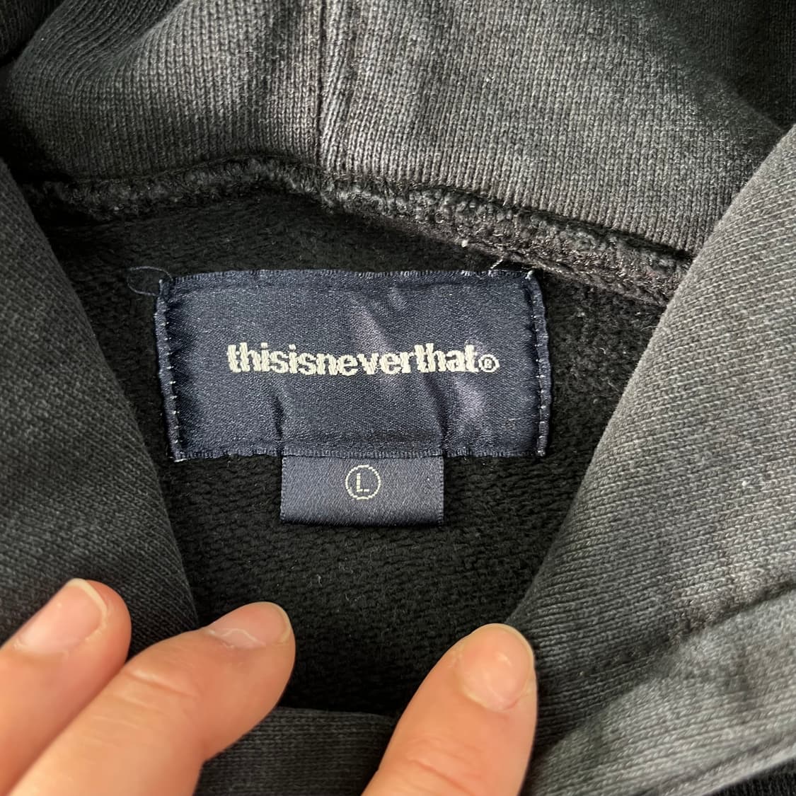 100 디스이즈네버댓 빅로고 후드티 상품이미지3