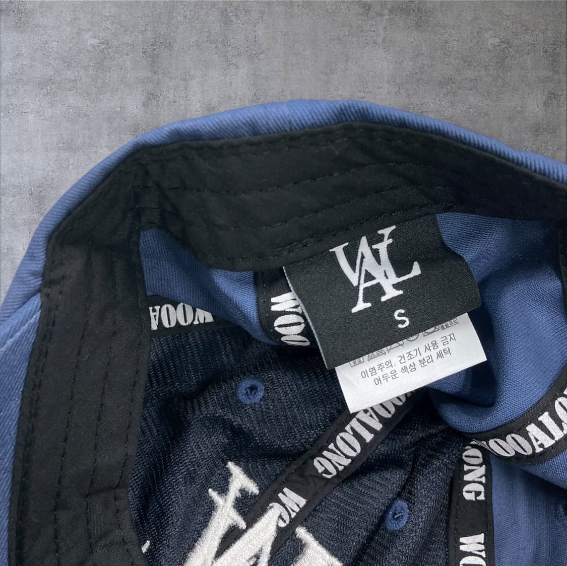 우알롱 블루 컬러 베이직 로고 볼캡 상품이미지5