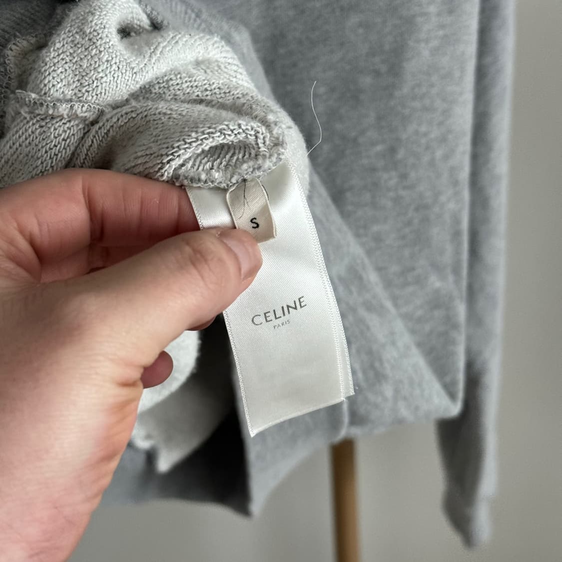 셀린느 앞로고 후드티 그레이 S 사이즈 상품이미지7