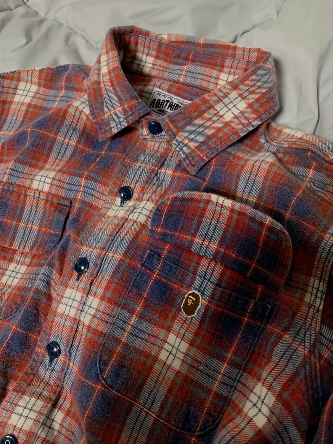 베이프 체크 셔츠 상품이미지2