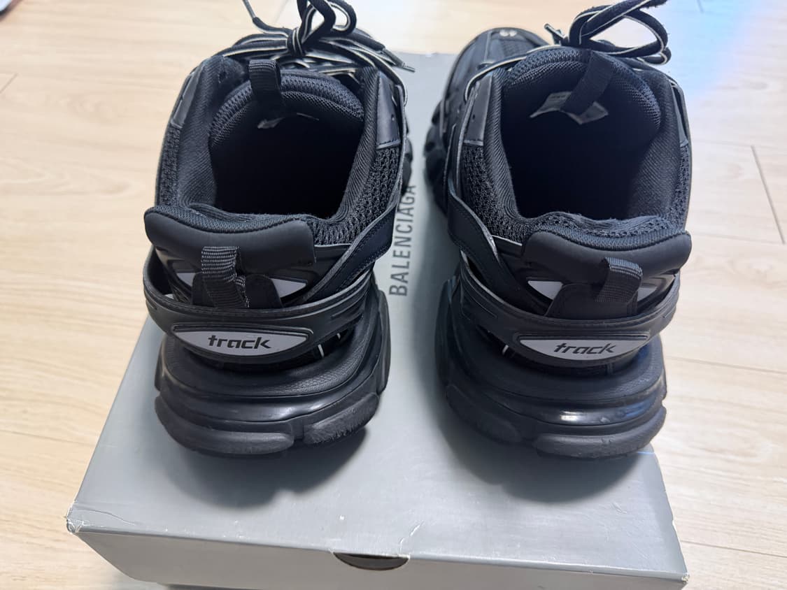 발렌시아가 트랙스니커즈 트랙슈즈 트리플블랙43 상품이미지4
