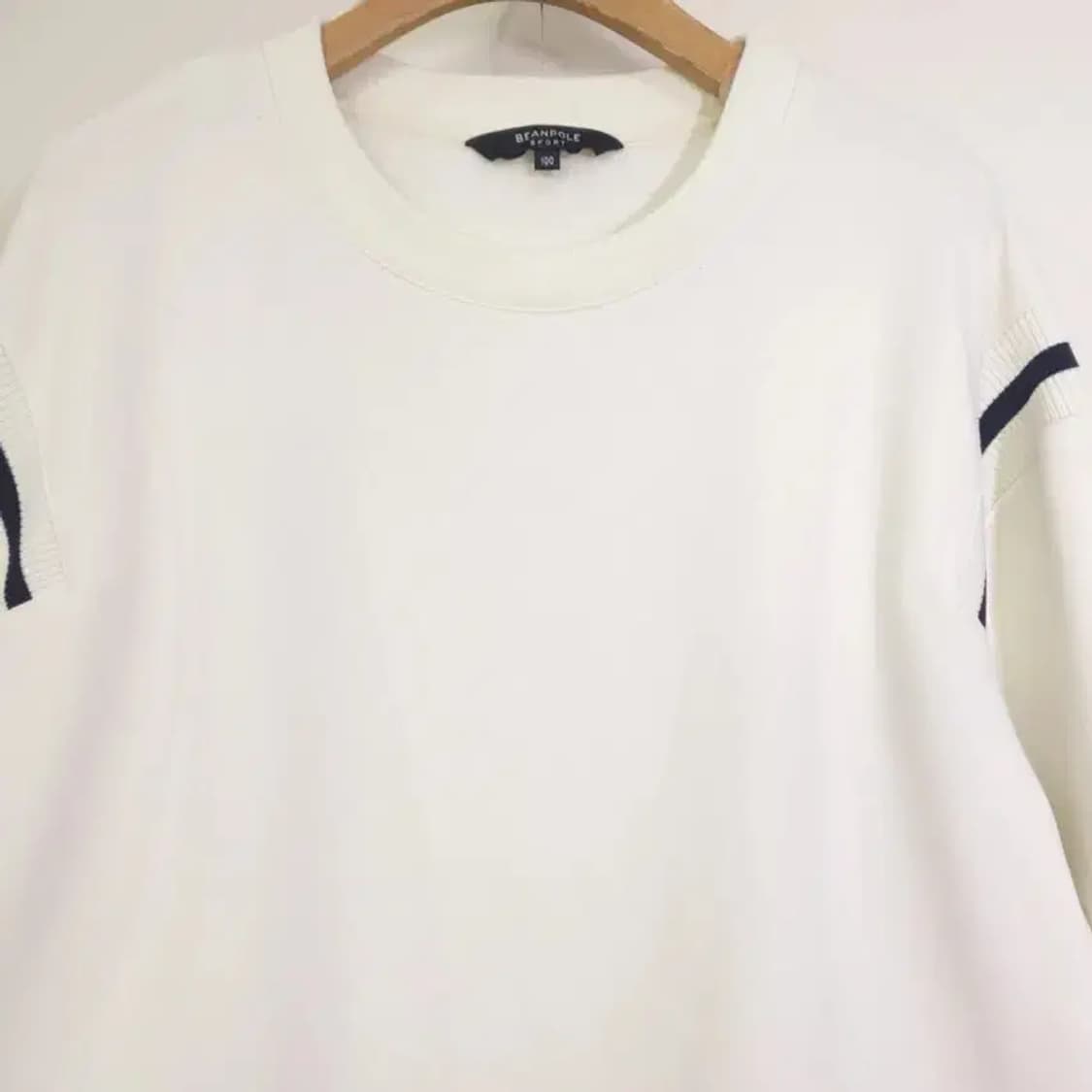 빈폴스포츠 흰색 맨투맨 상품이미지1