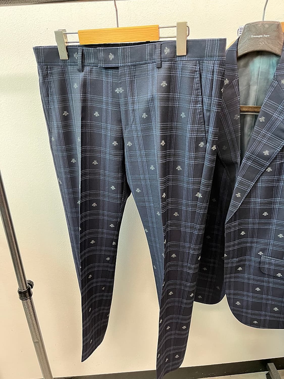 슬림100,32) 구찌 꿀벌 슈트 상품이미지8