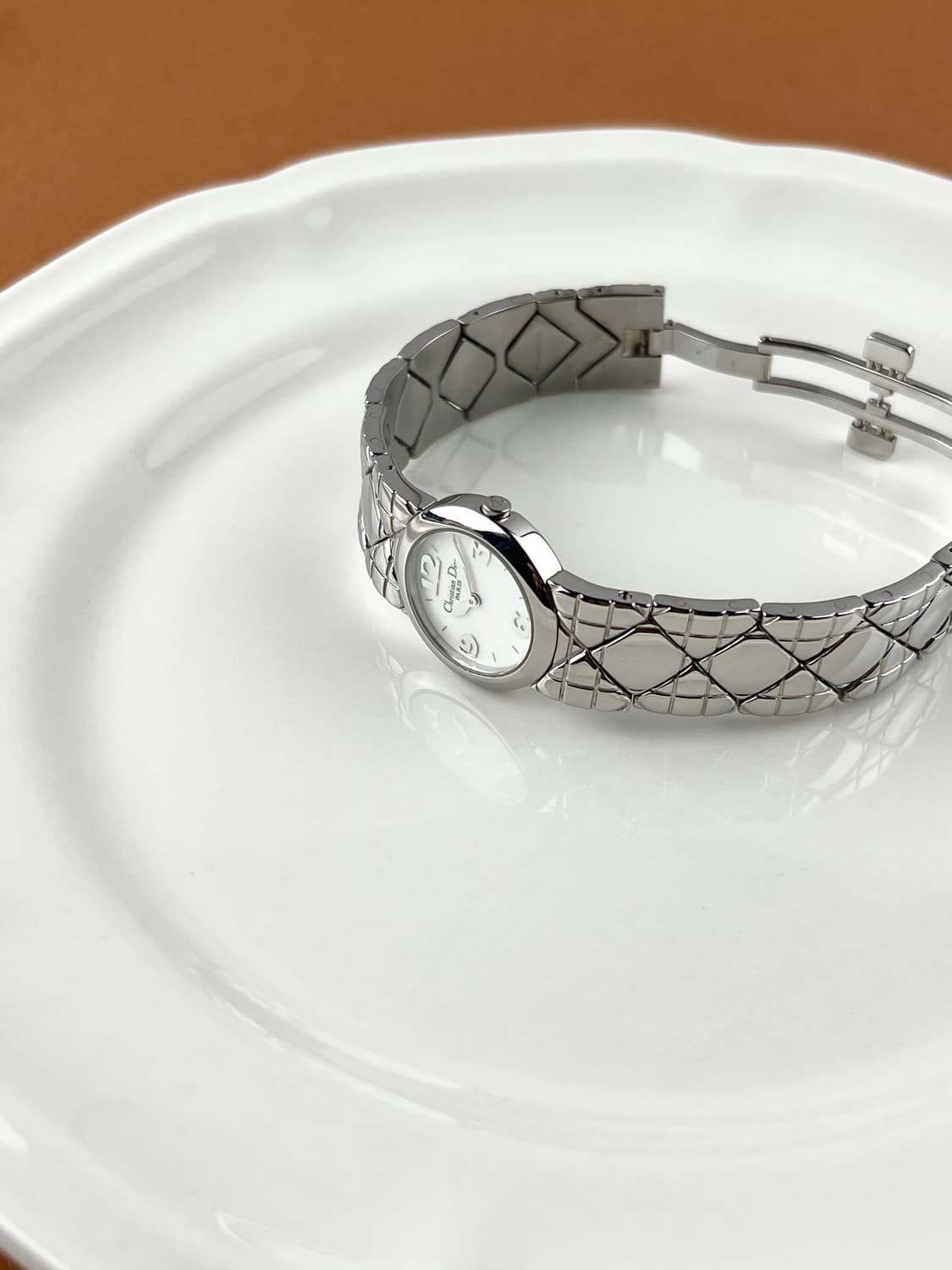DIOR round shell dial watch  상품이미지5