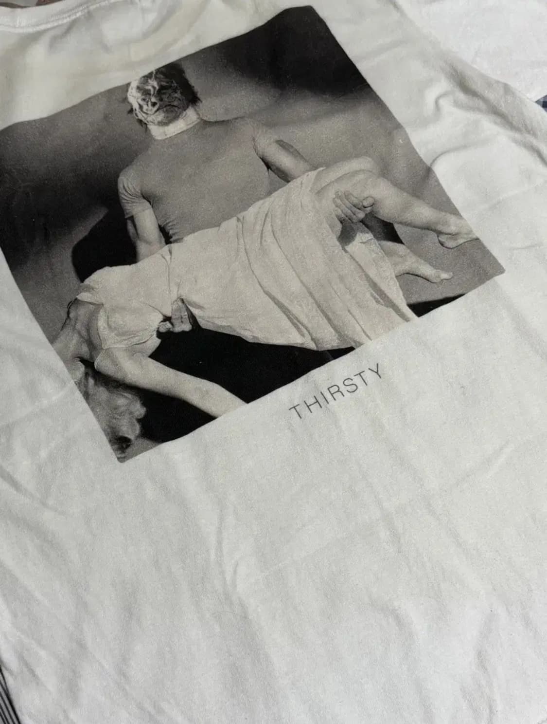 Thirsty 검정치마 반팔굿즈 상품이미지1