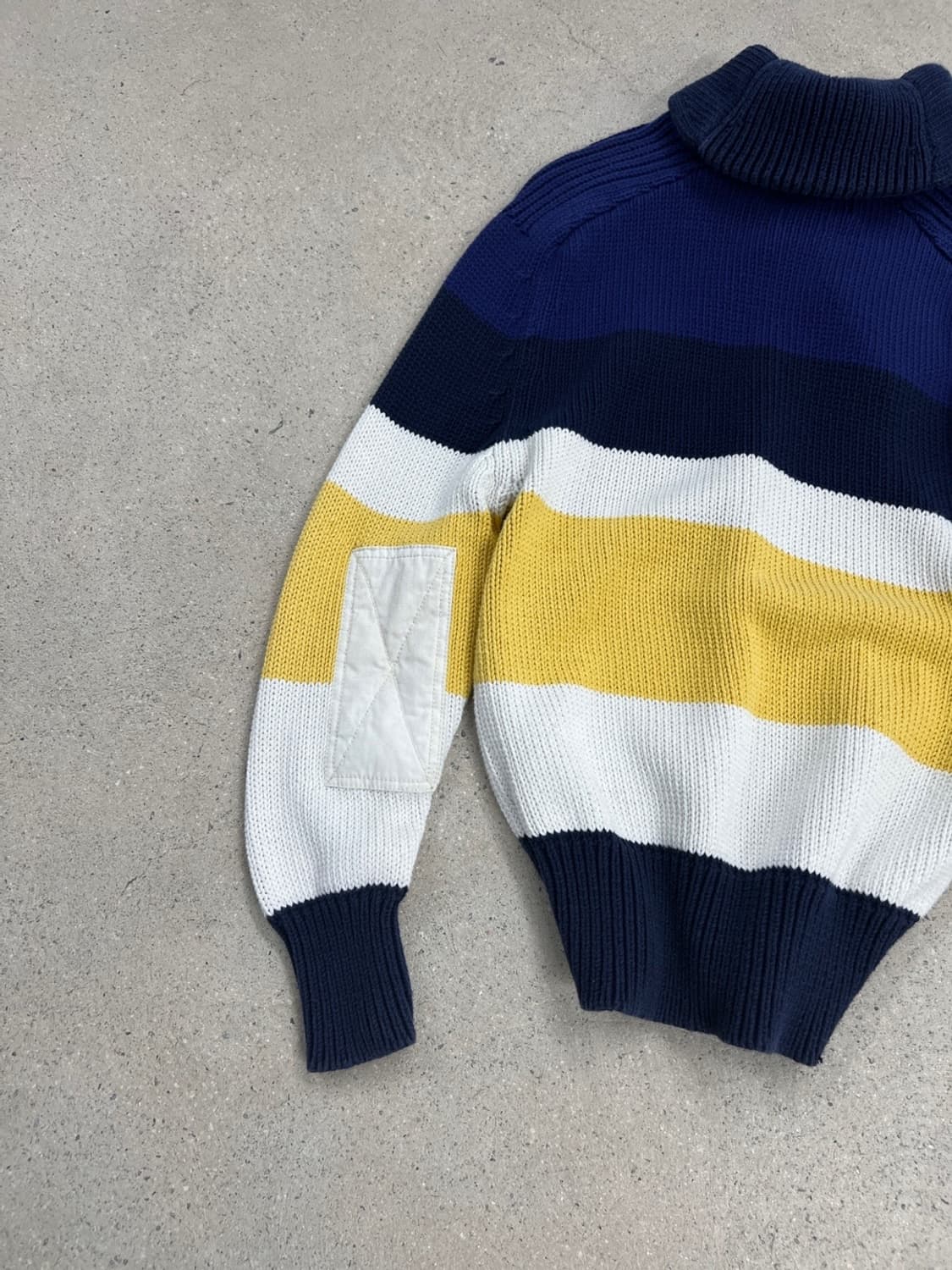 폴로 랄프로렌 엘보패치 숄카라 더플 니트 상품이미지4