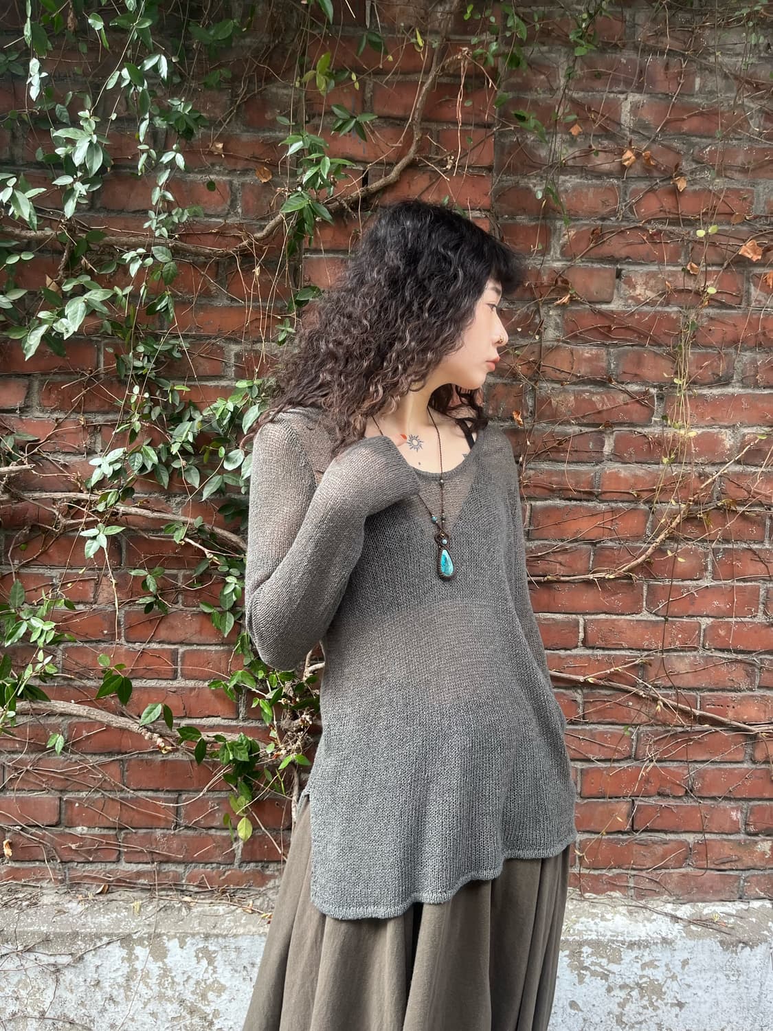 차콜 그레이 그물 니트 상품이미지3