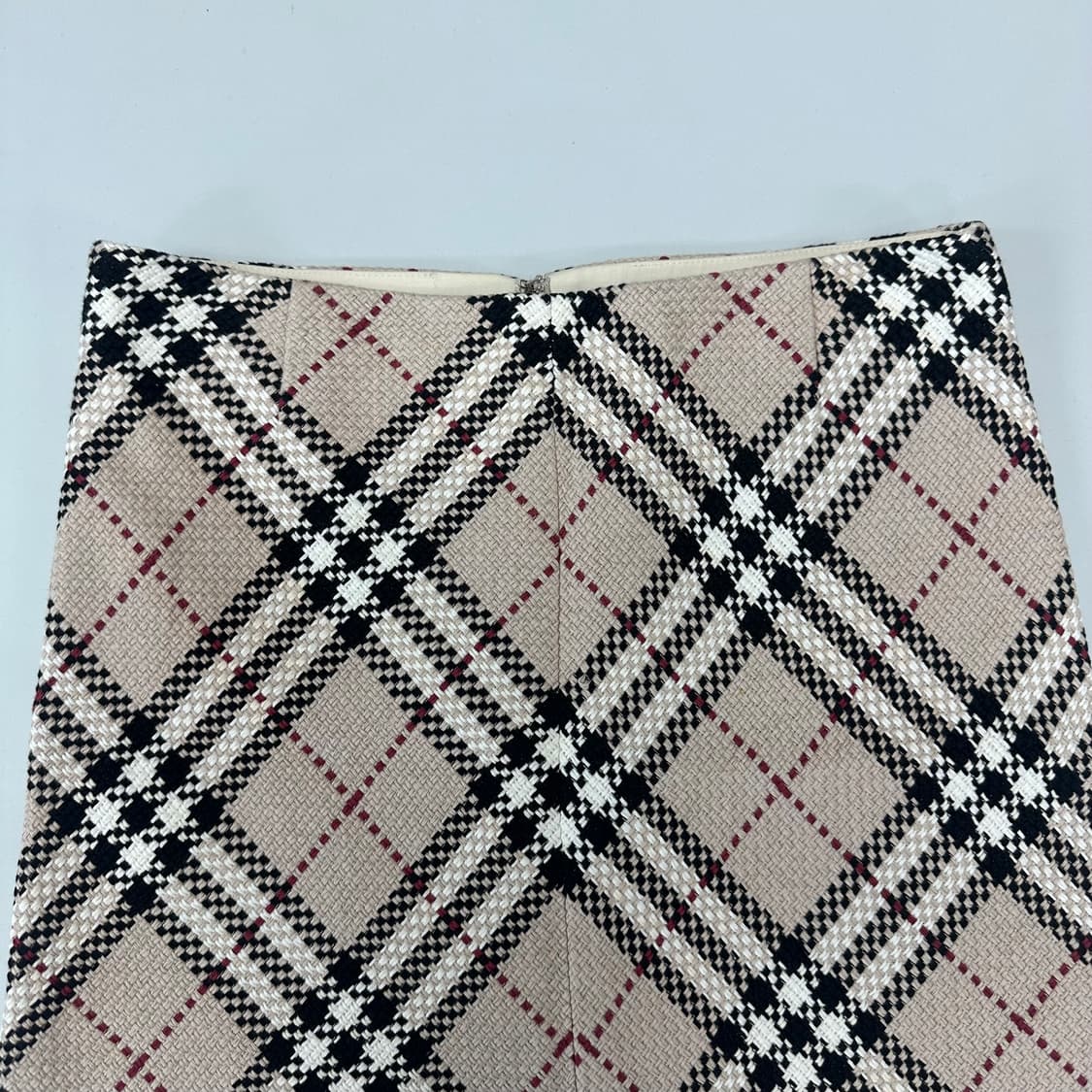 버버리 사선 체크 트위드 스커트 상품이미지2