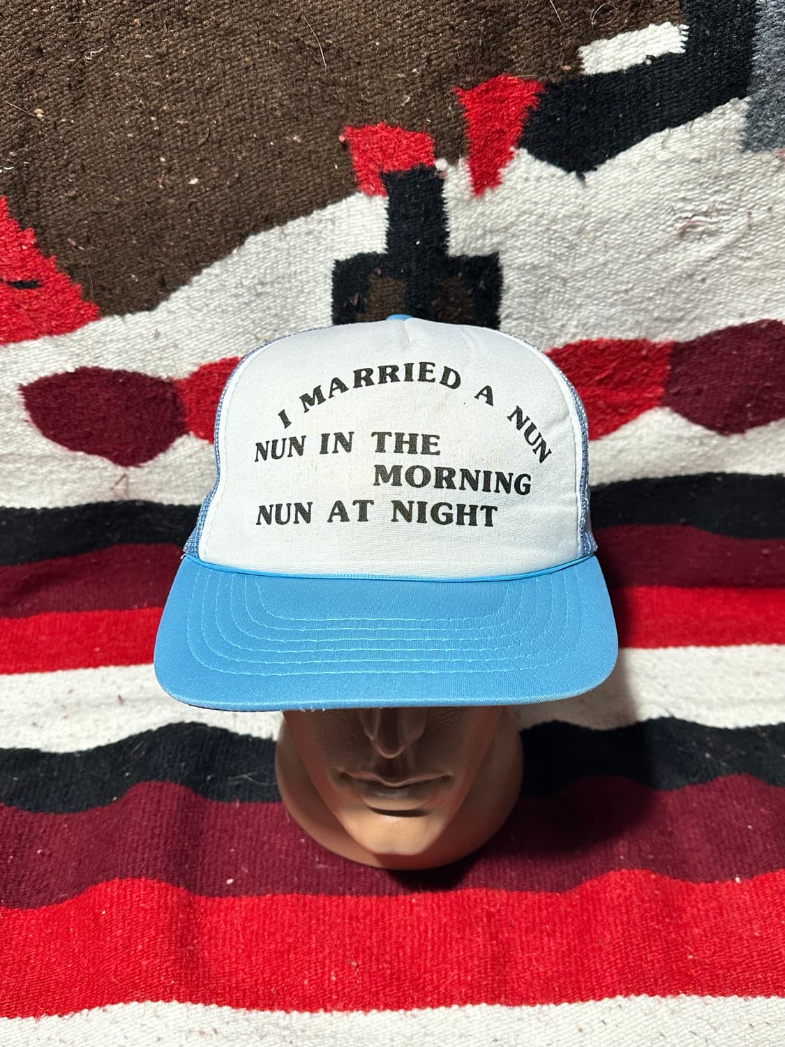 [빈티지] •Vintage Nun Trucker Cap 상품이미지2