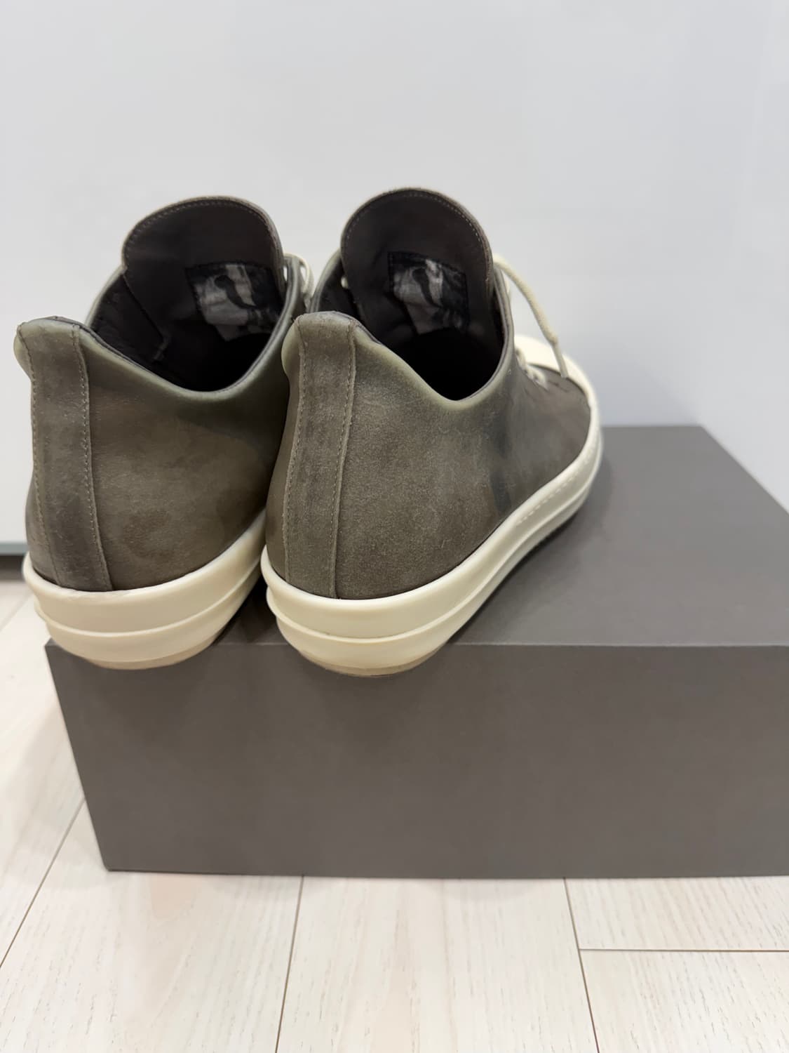 25릭오웬스 할리우드스니크. 비브람보강 1회착.  상품이미지4