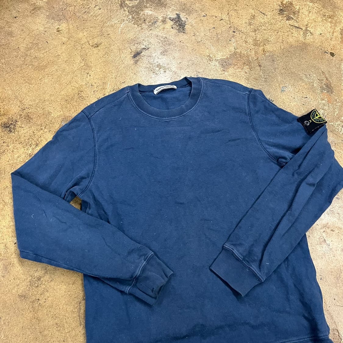 [정품/M] 스톤아일랜드 와펜 맨투맨 네이비 b19 상품이미지1