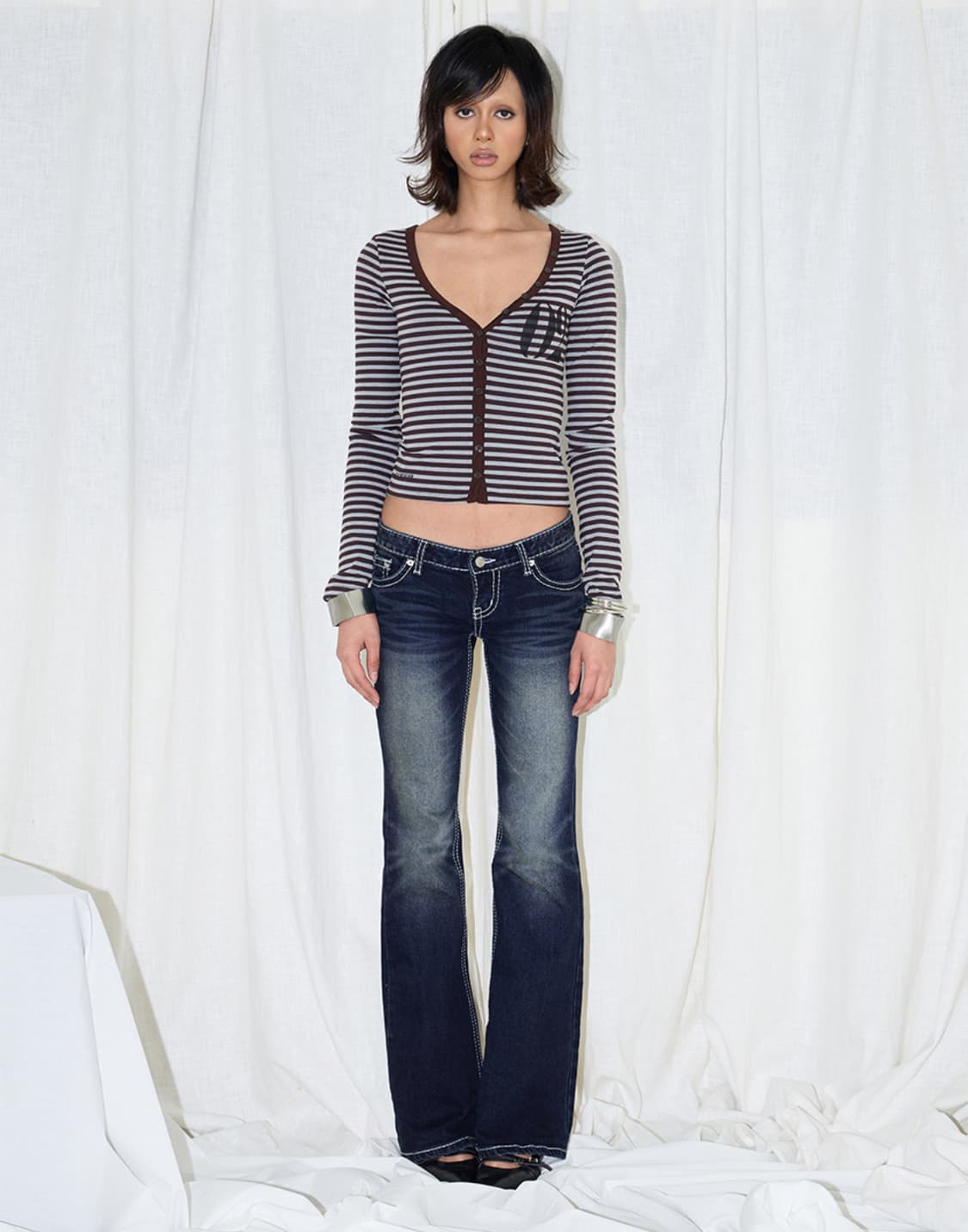 Classic Low Rise Boots-Cut Denim Pants 상품이미지1