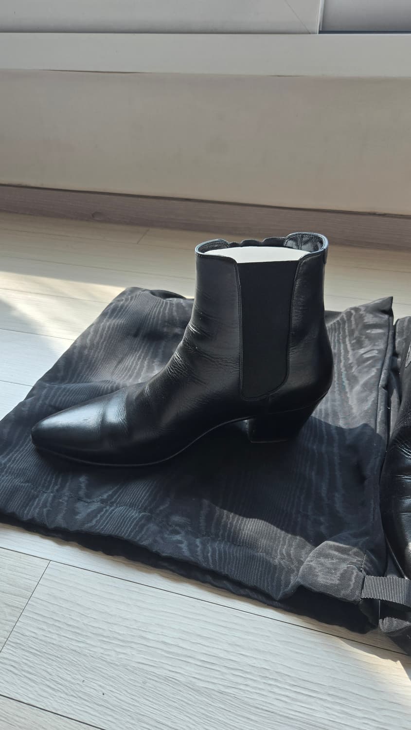 셀린느 부츠 상품이미지2