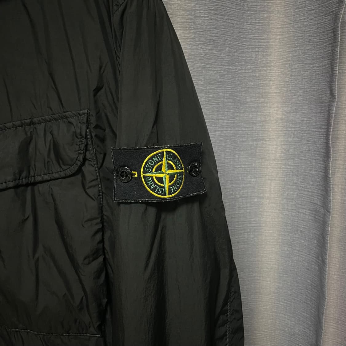 스톤아일랜드 크링클랩스 프리마로프트 패딩 M 상품이미지3