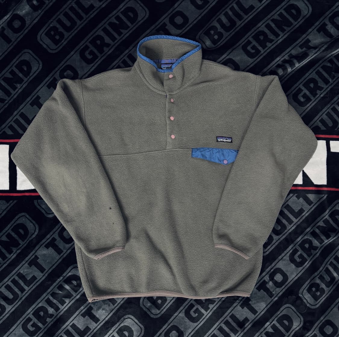 파타고니아 신칠라 스냅 티 풀 오버 다크 그레이 블루 메이드 인 멕시코 상품이미지1