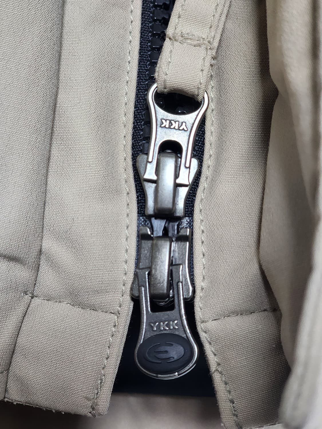 아이더 사파리 다운 패딩 700필 L(100) 상품이미지10