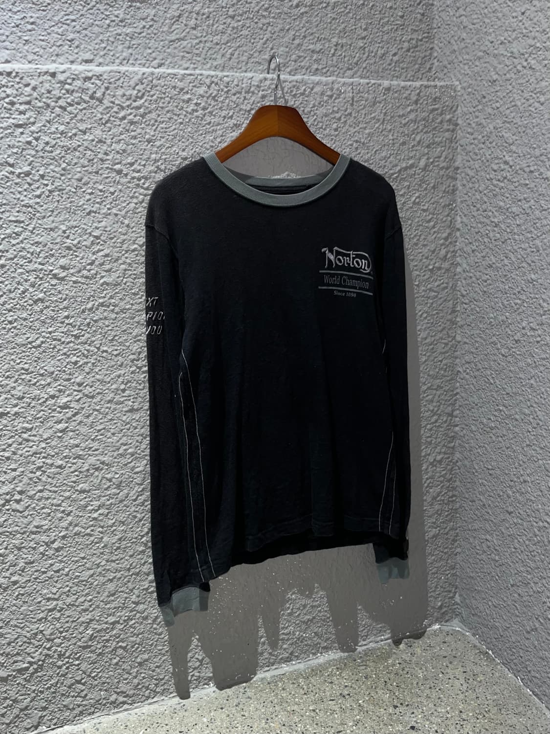 Norton 디테일 롱슬리브 상품이미지2