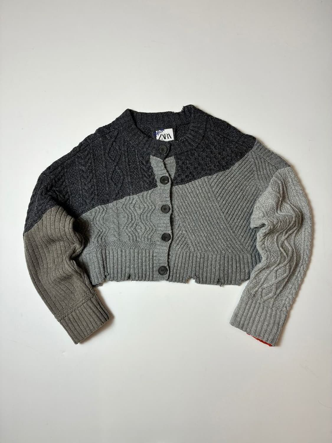 아더에러 x 자라 디스트로이드 크롭 니트 가디건 PN8886 상품이미지1