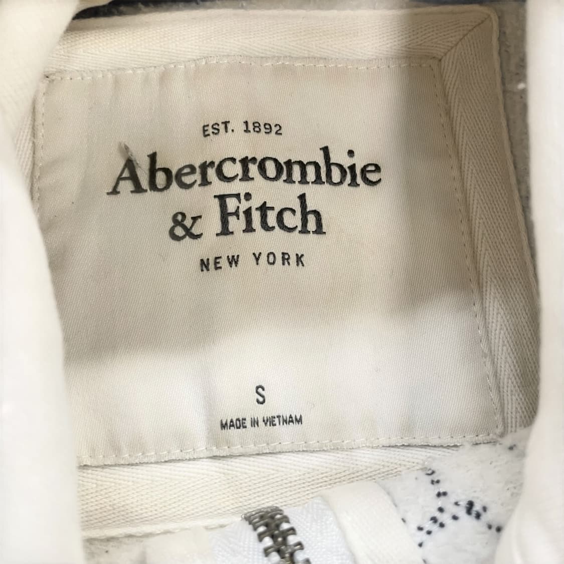 아베크롬비 아치 로고 후드집업 화이트 상품이미지4