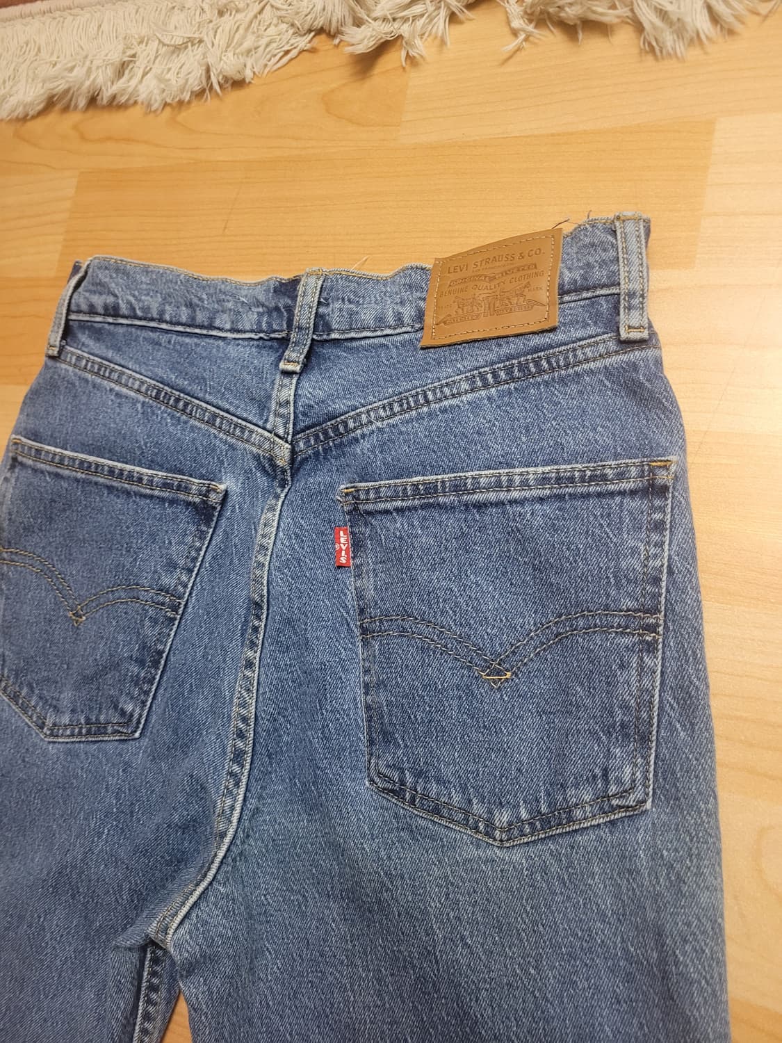 (허리만 28인치로 수선)리바이스 70s 하이플레어 데님팬츠 27 상품이미지7