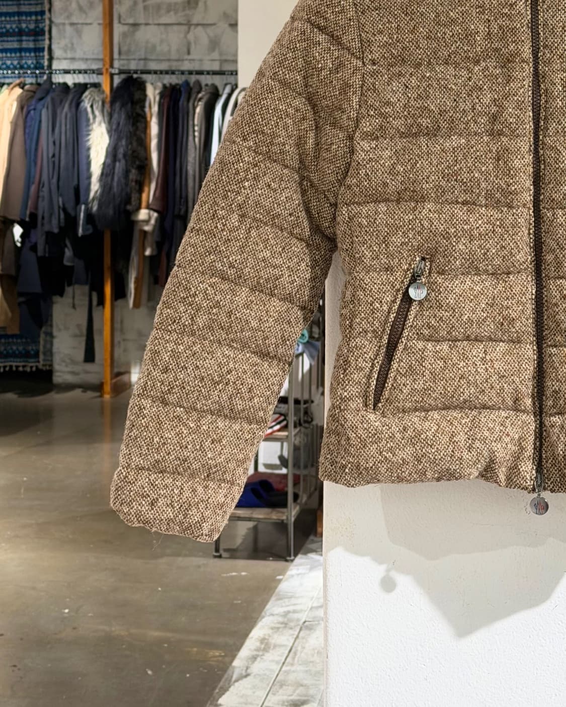 몽클레어 라이트 브라운 퍼 다운 패딩 상품이미지5