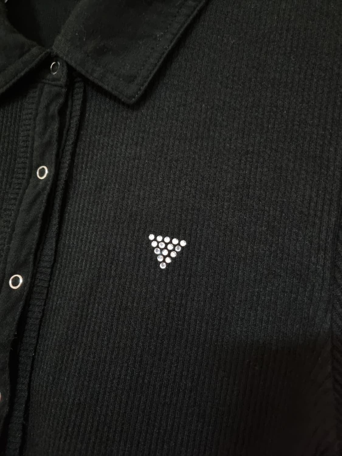 게스 크롭 가디건 티셔츠 상품이미지2