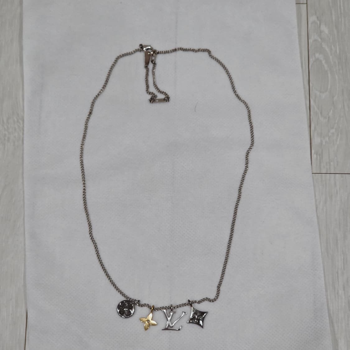 루이비통 모노그램  인스팅트 목걸이 M00521  상품이미지5