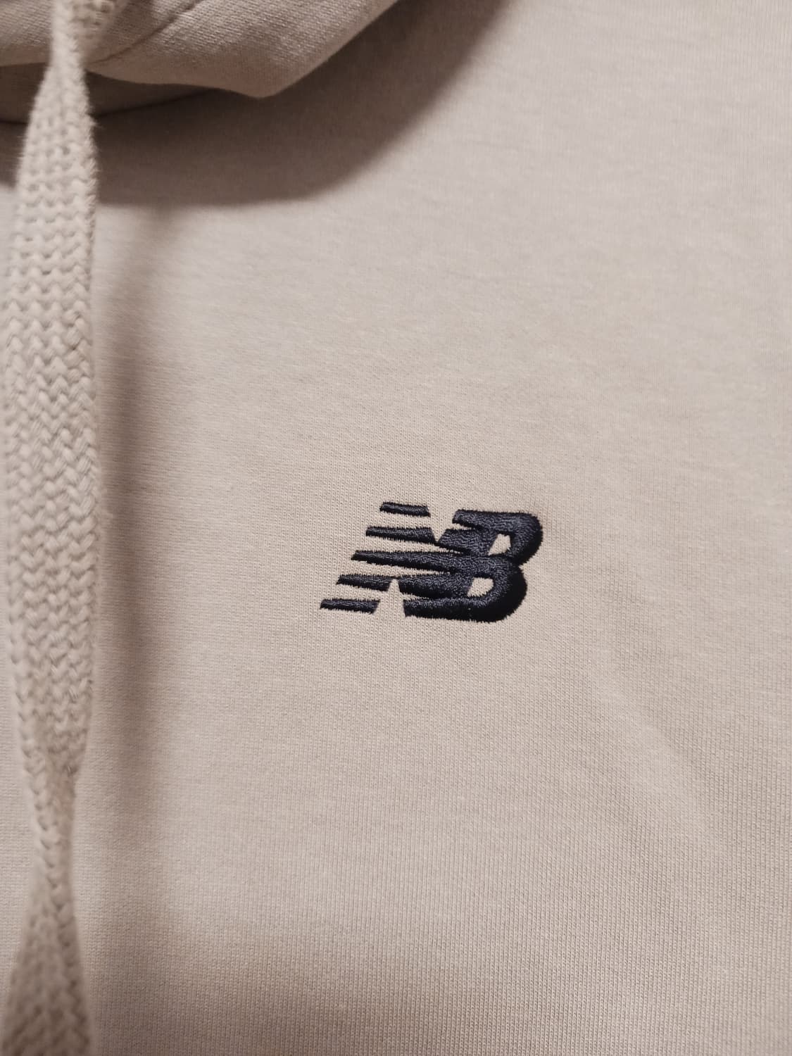 뉴발란스 연카키 후드티셔츠 상품이미지3