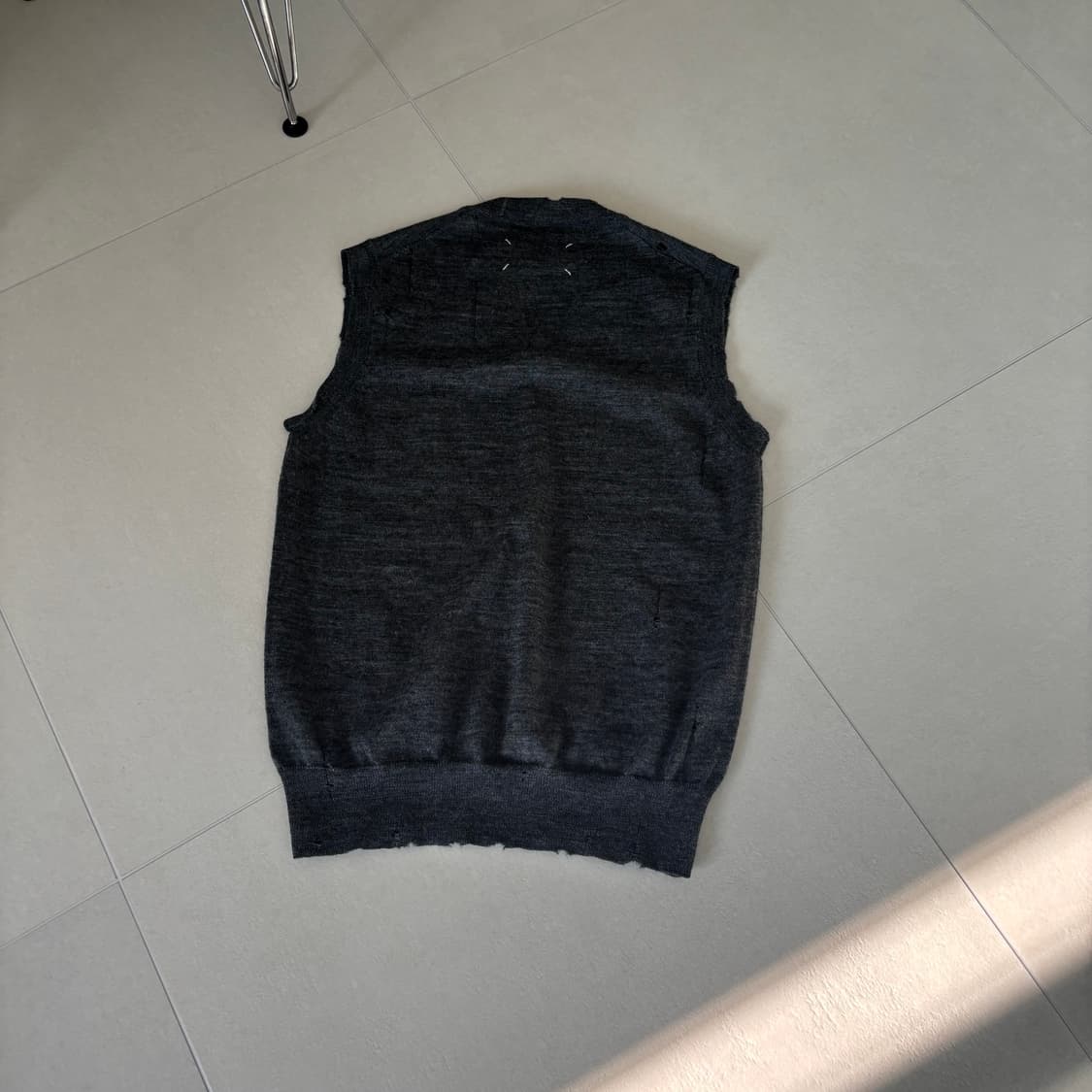 마르지엘라 블랭크탭 니트 베스트 상품이미지2