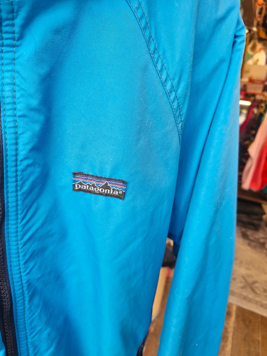 Z-303 파타고니아 신칠라 봄버 웜업 자켓  상품이미지4