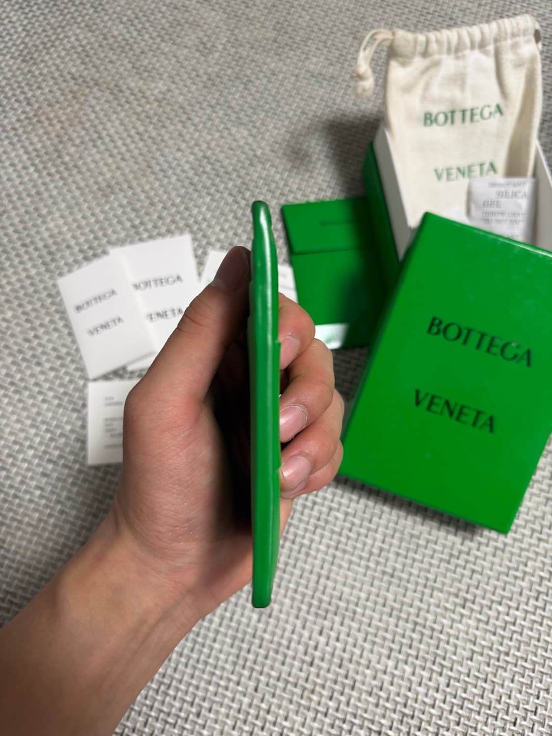 백화점판nfc  보테가베네타 그린 카드지갑  상품이미지2