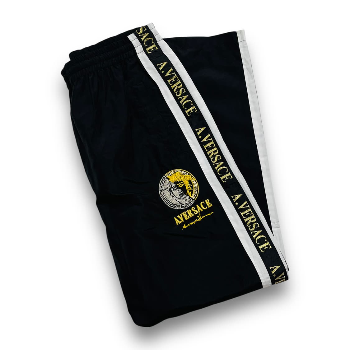 알프레도 베르사체 메두사 로고 다크 나일론 트랙 팬츠 상품이미지1