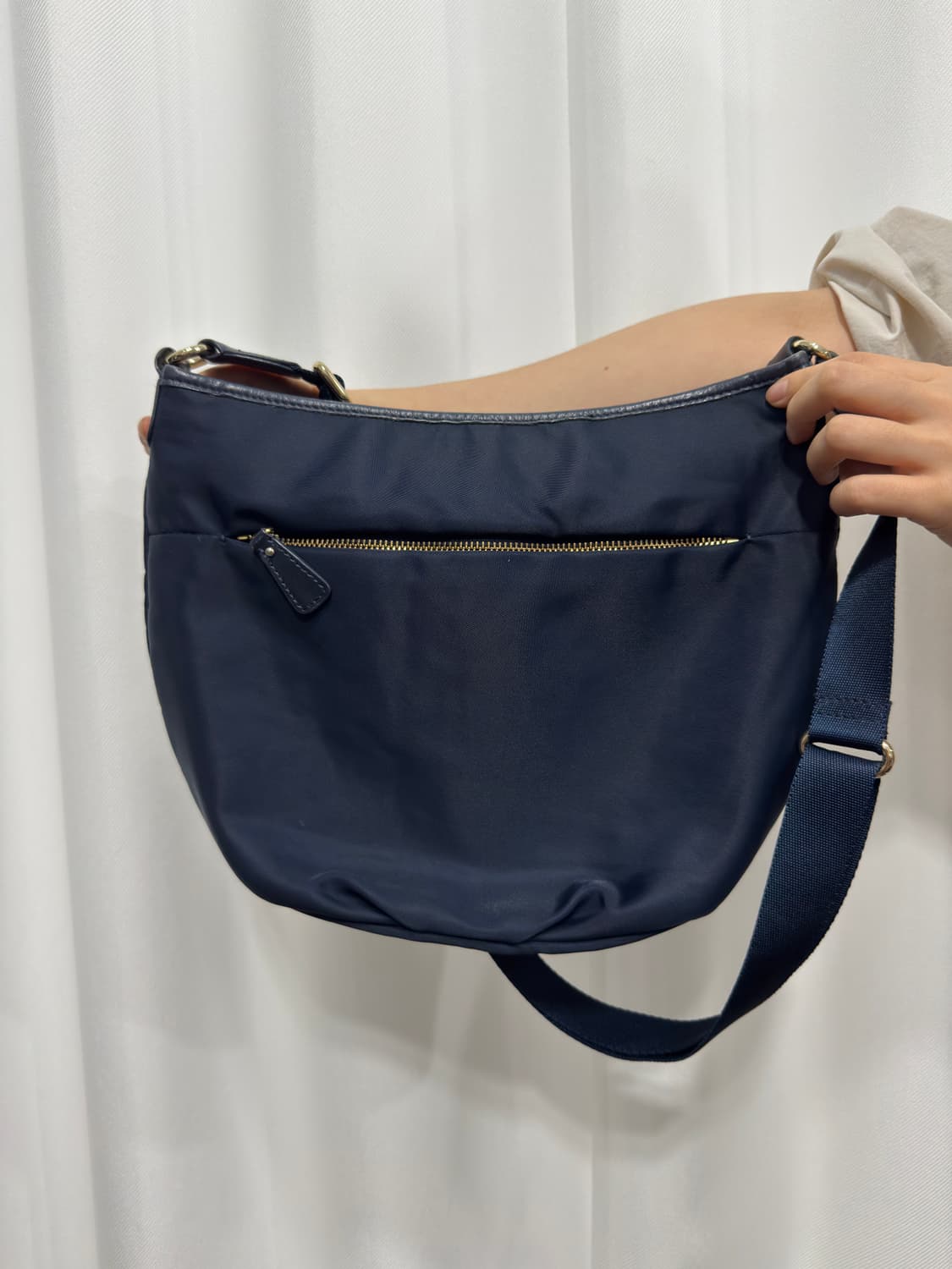 agnes b navy crossbag 상품이미지3