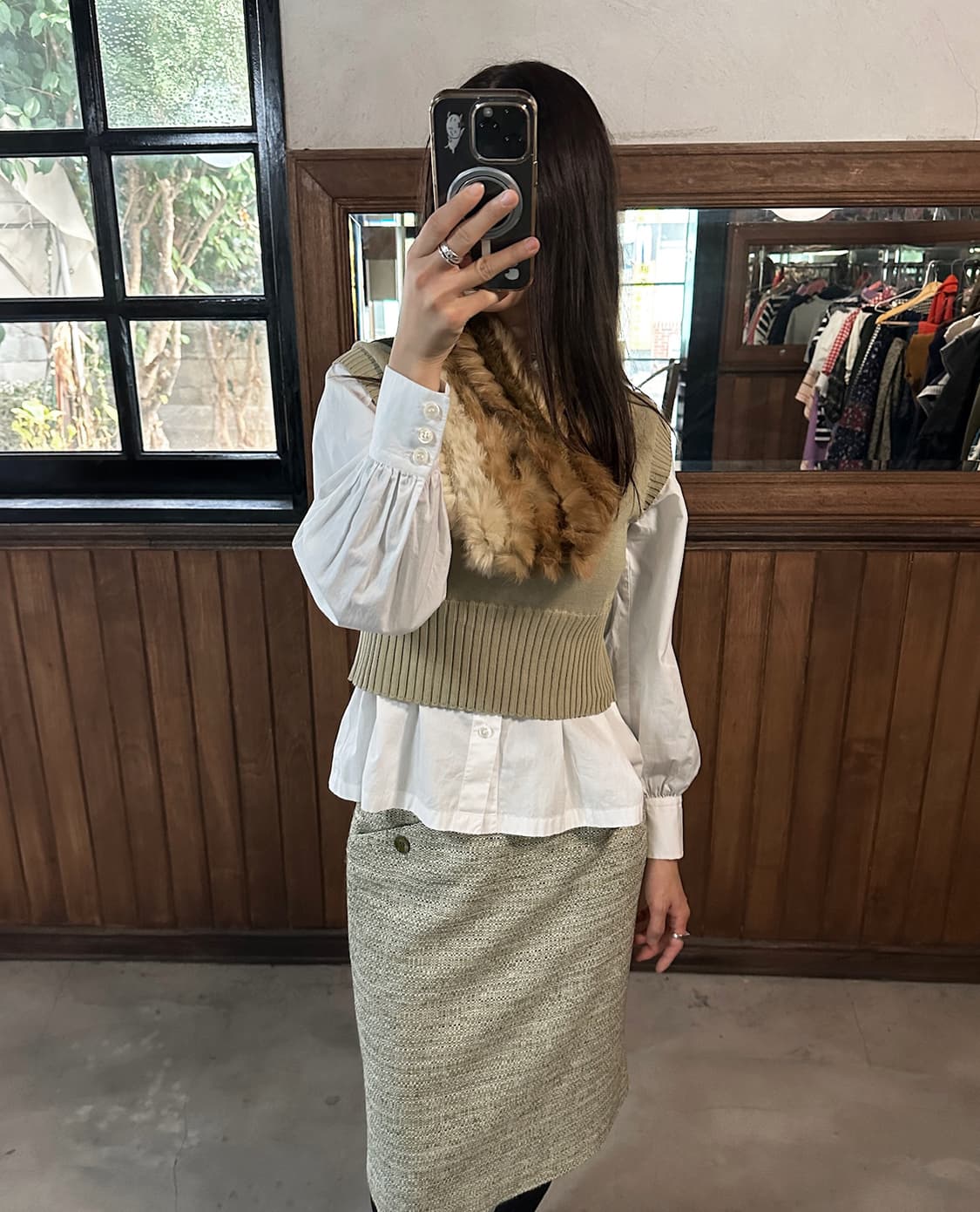 REFLECT brown fur muffler 상품이미지3