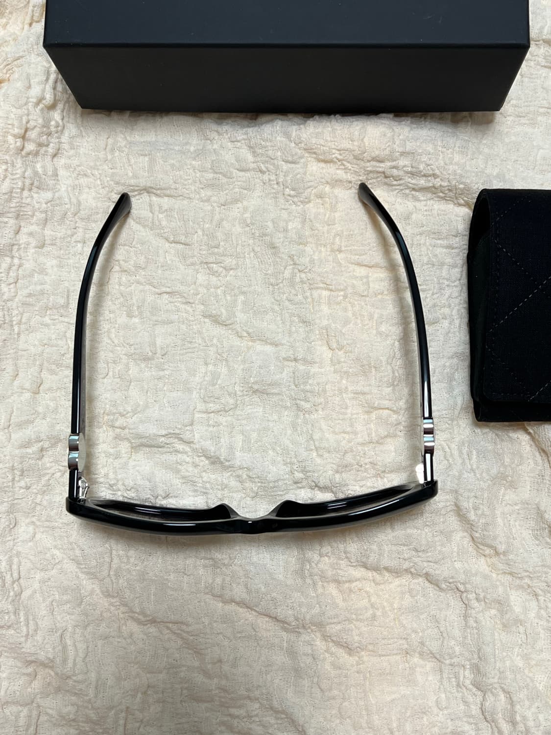 샤넬 하트 선글라스 (블랙/CH5519) 상품이미지2