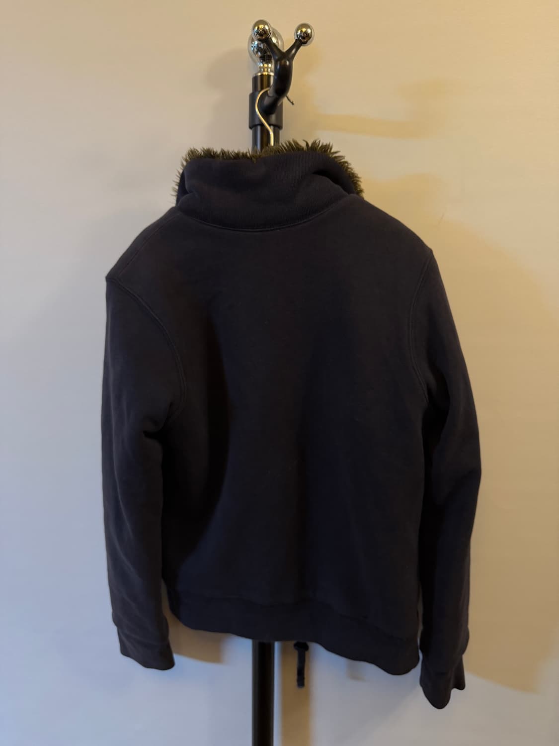 아베크롬비 울프죠 센터로고 집업 상품이미지5