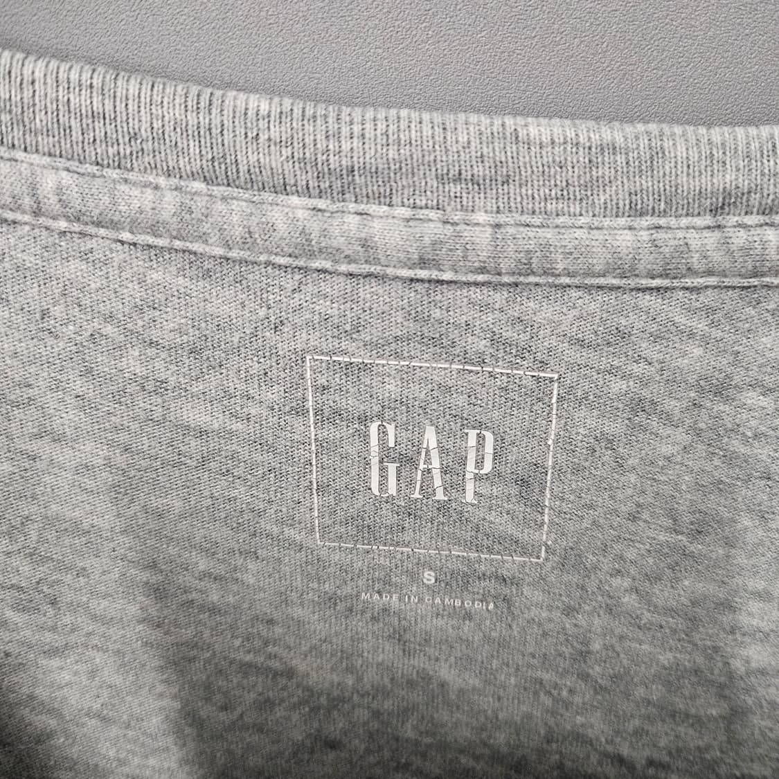 갭 GAP OSAKA 프린팅 반팔티 그레이 상품이미지4