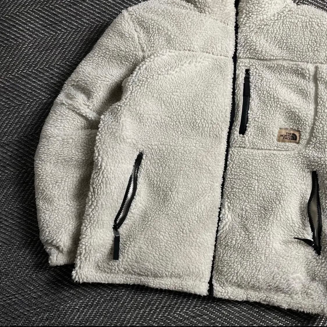 노스페이스 비베러 리버시블 쉐르파 푸퍼 숏 패딩o 2905 상품이미지4