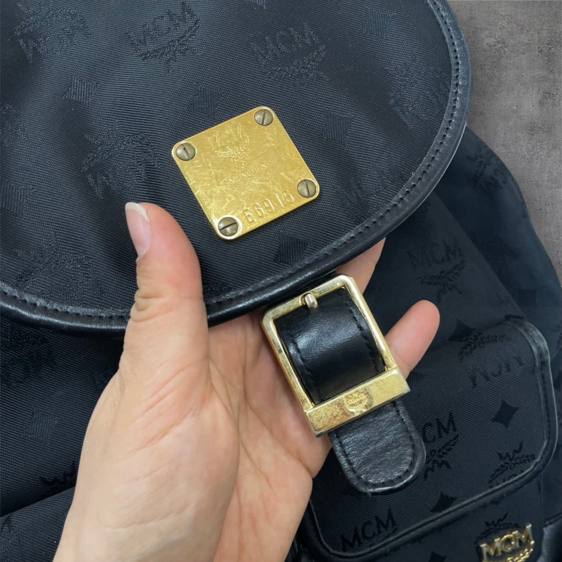 엠씨엠 Mcm 블랙 모노그램 포켓 백팩 상품이미지2