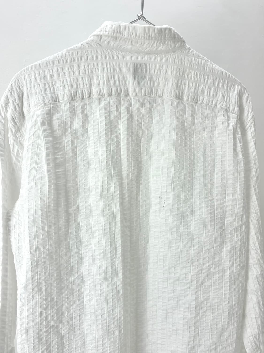 seersucker texture white shirt 상품이미지5