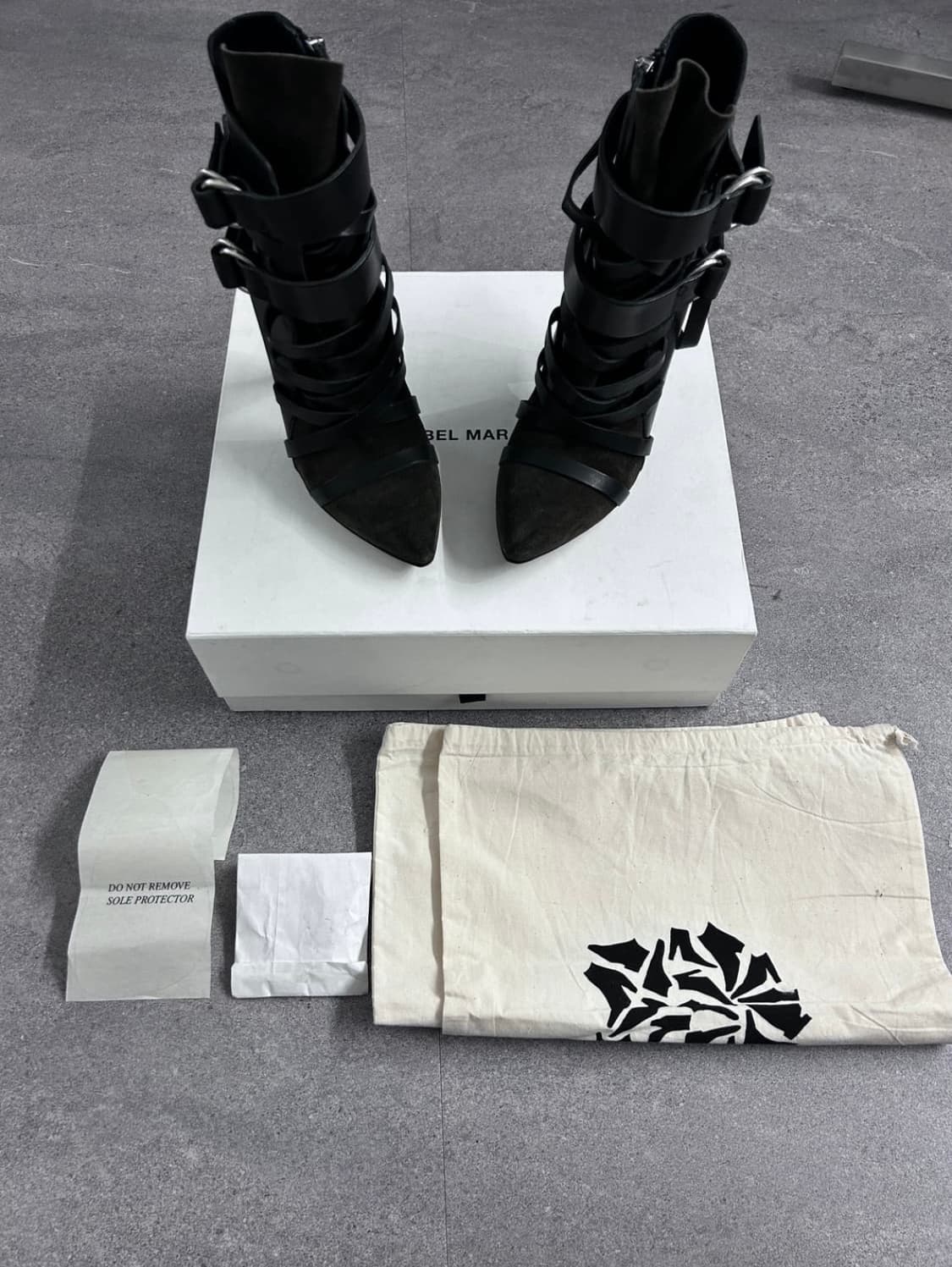 이자벨마랑 14FW 로이스톤 레이스업 부츠 상품이미지4