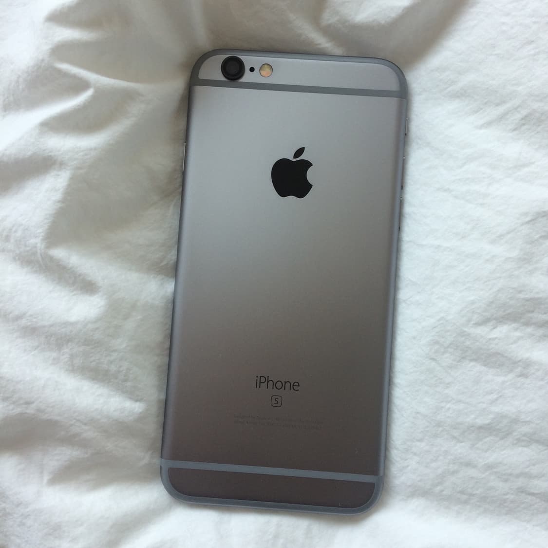 아이폰6S 스페이스그레이 128기가 해외판 무음 상품이미지1