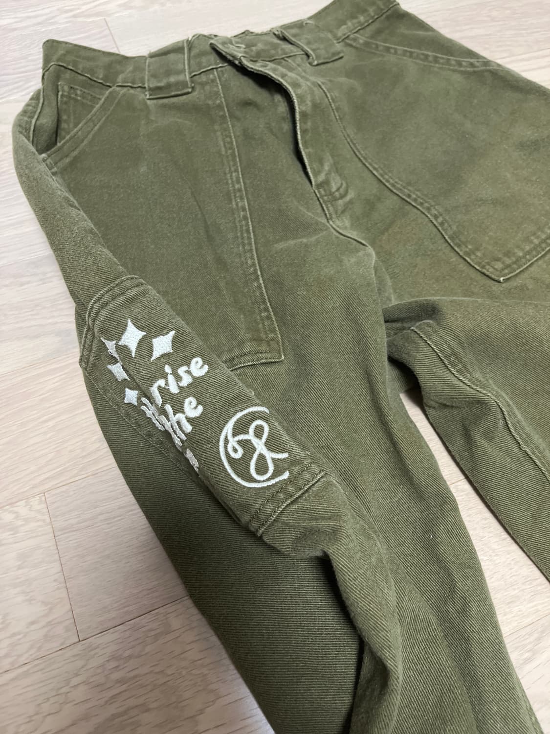 엑스톤즈 카고팬츠 판매합니다. 상품이미지2