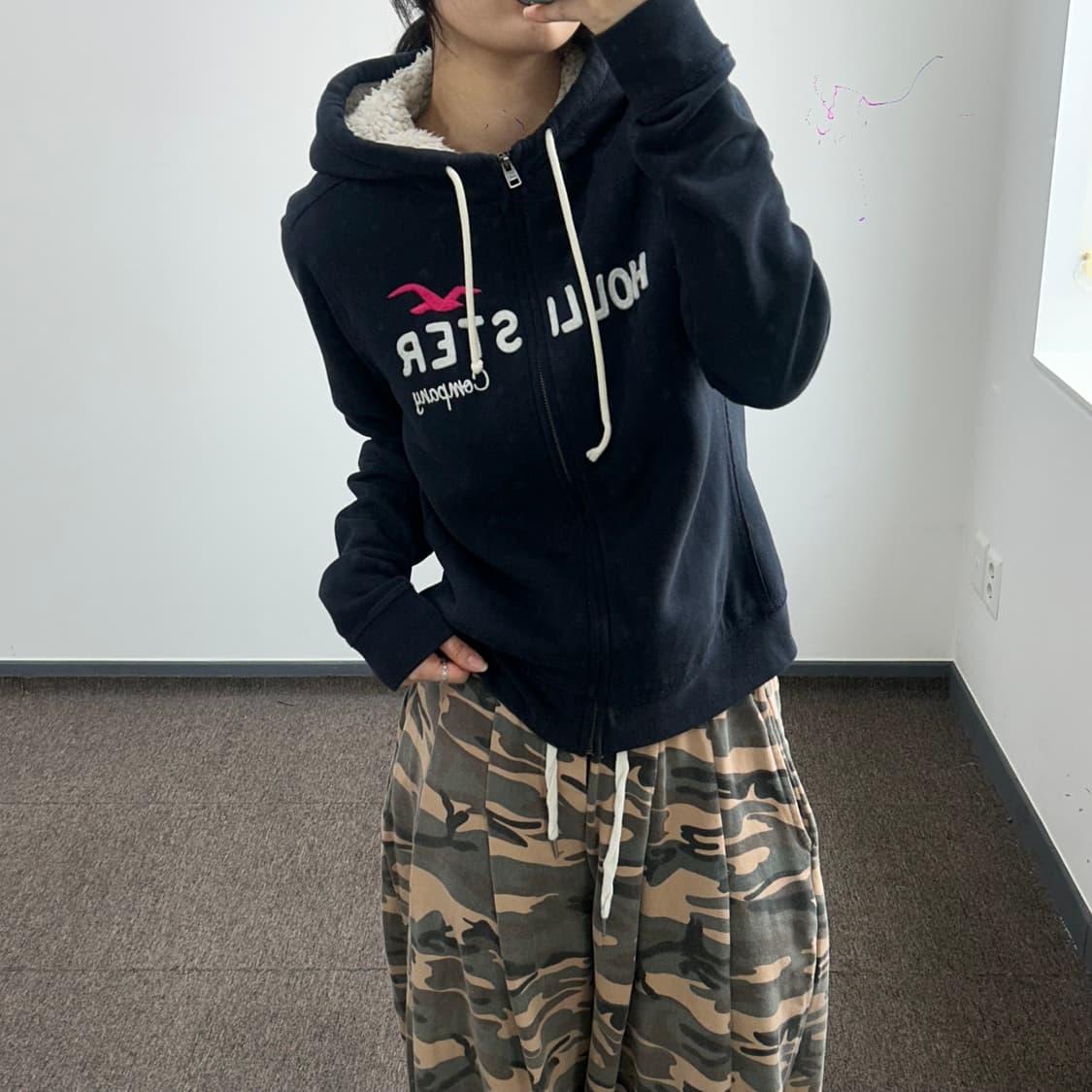 Hollister 홀리스터 스펠아웃로고 퍼 안감 네이비 후드집업   상품이미지2