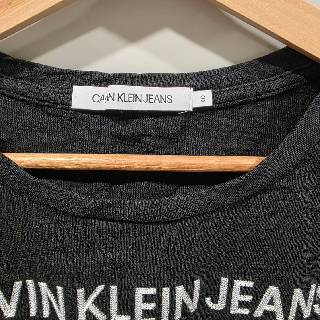 캘빈클라인 진 로고 반팔 티셔츠 상품이미지2