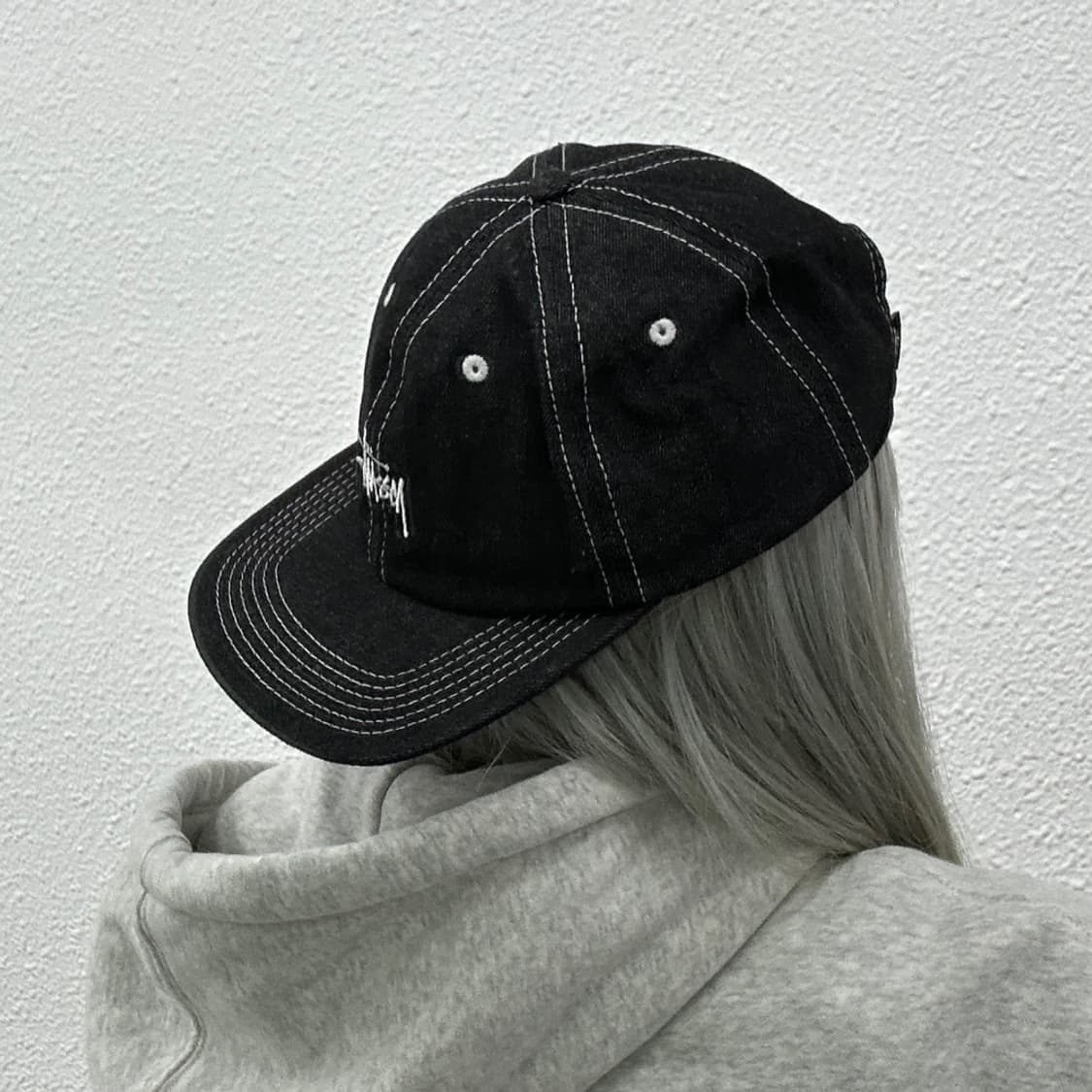 스투시 데님 스티치 흑청 스냅백 상품이미지4