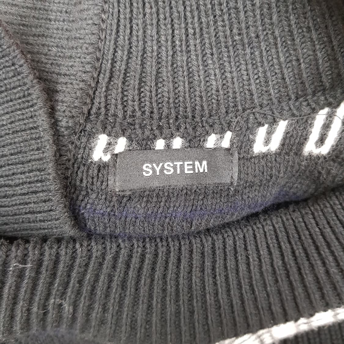 한섬 시스템 2022 스트라이프 니트 베스트  F사이즈 상품이미지6